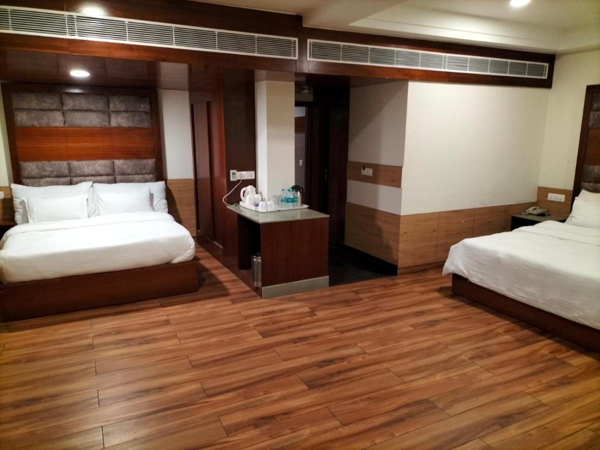 Hotel Ambica Katra Katra  Eksteriør bilde