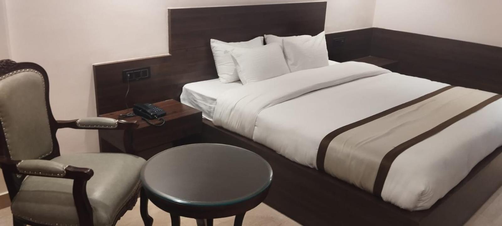 Hotel Ambica Katra Katra  Eksteriør bilde