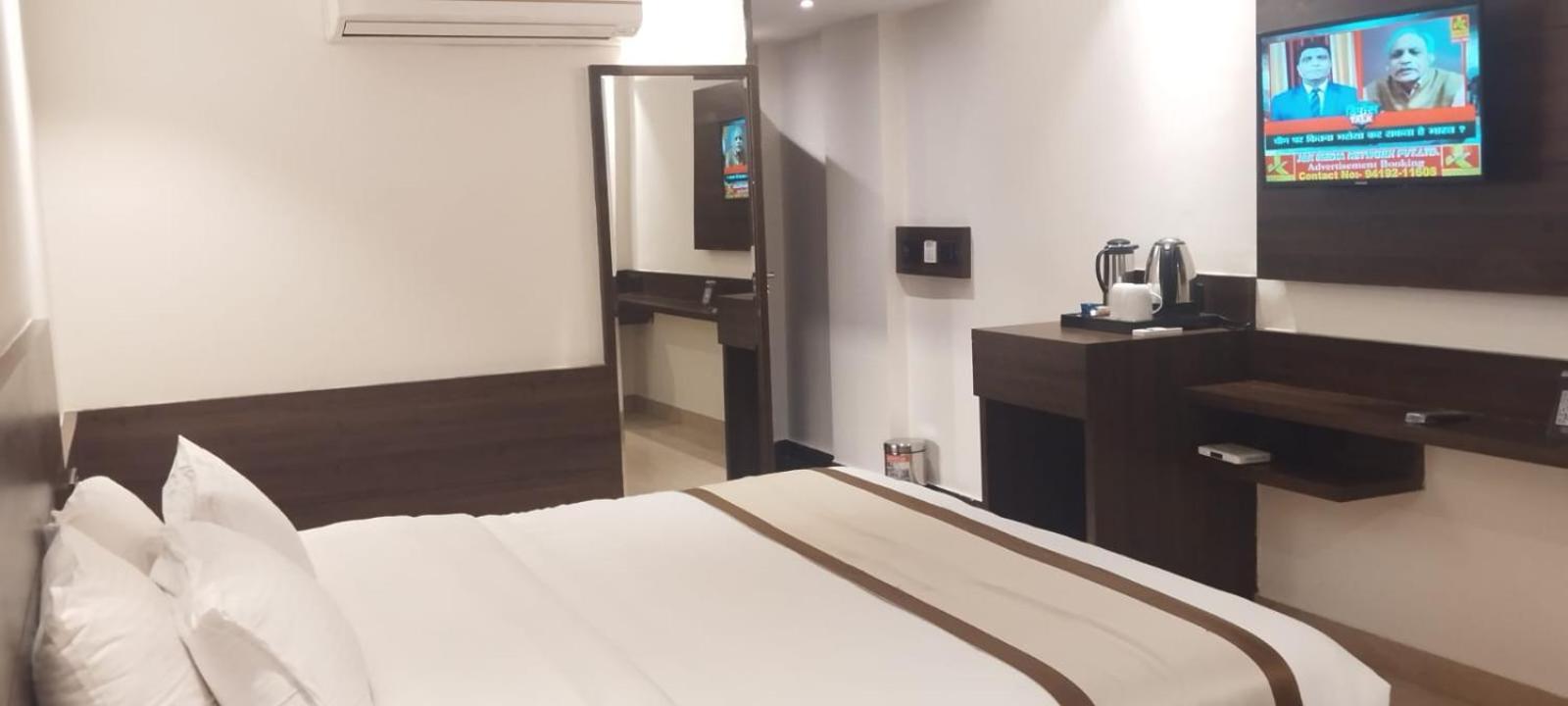 Hotel Ambica Katra Katra  Eksteriør bilde